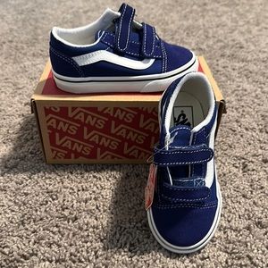 NWT Vans